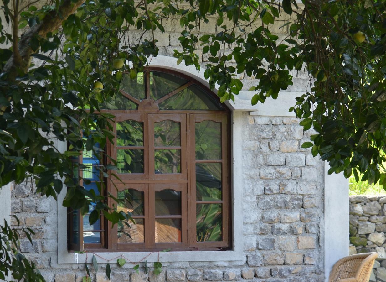Rishis International Otel Bijni Dış mekan fotoğraf
